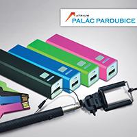 Palác Pardubice rozdává power banky, USB a selfie tyče