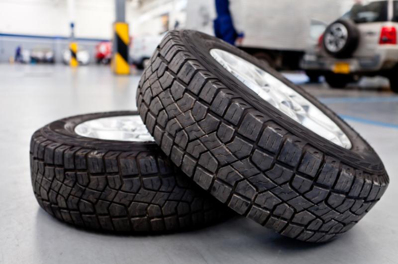 Kdy přezout zimní pneumatiky a je to skutečně povinné?
