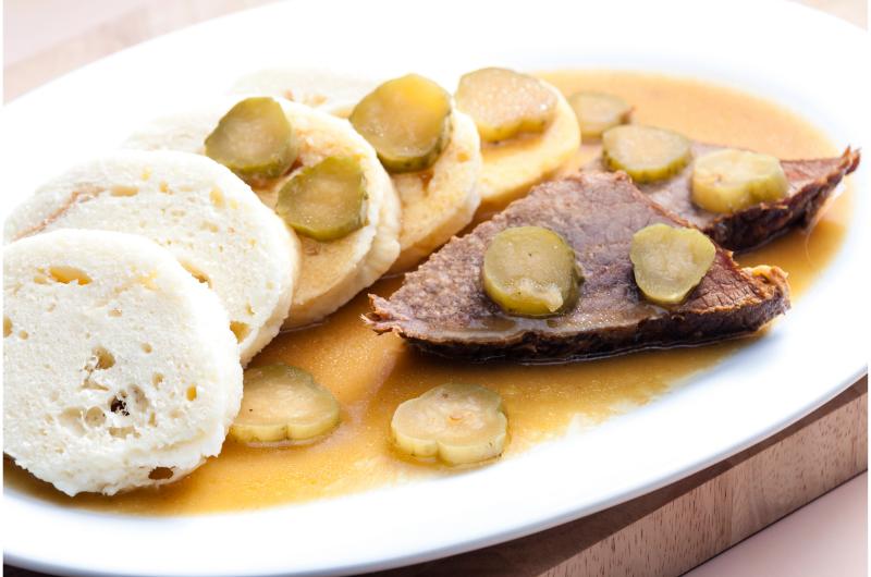 Zdokonalte své jídlo s okurkovou omáčkou: Recept na dokonalou okurkovou omáčku
