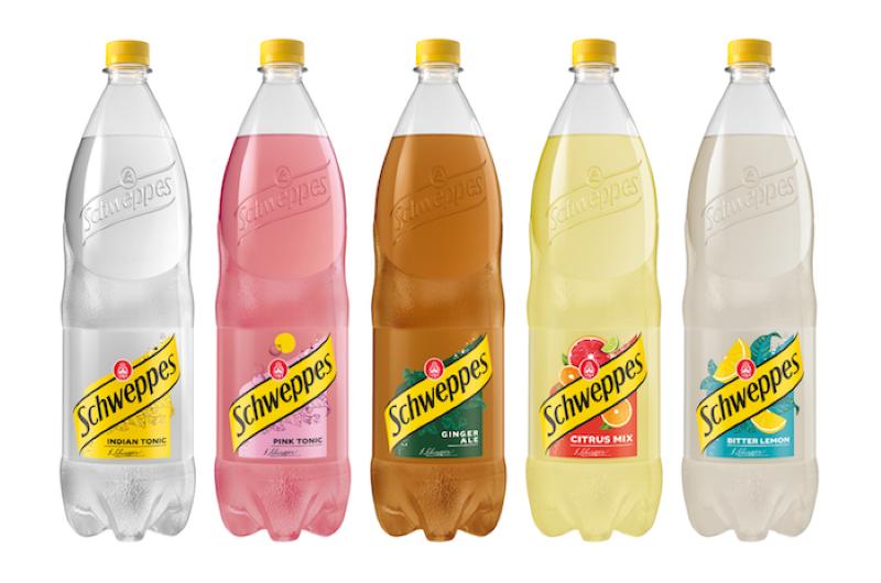 Schweppes oslavuje nový vzhled. Podívejte se na nový design lahví