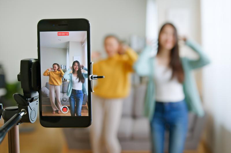 TikTok tajně sdílel data Evropanů s Čínou. EU chystá brutální pokutu!