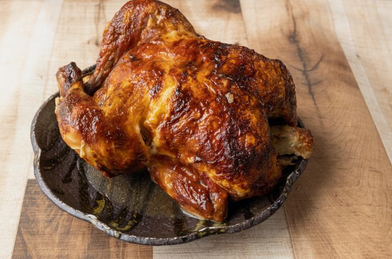 Co děláte špatně při pečení kuřete? Tohle vám ho vysušuje