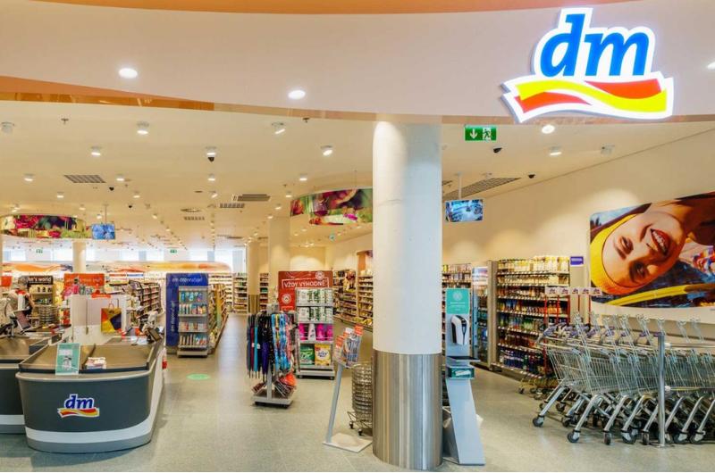 Varování pro zákazníky: dm drogerie stahuje produkty kvůli zdravotním rizikům. Vrátí vám peníze i bez účtenky.