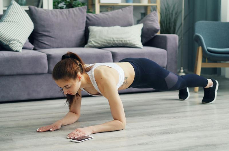 Potřebujete jen 1 cvičení: zpevní celé tělo, spálí tuk a trvá pouhých 5 minut denně