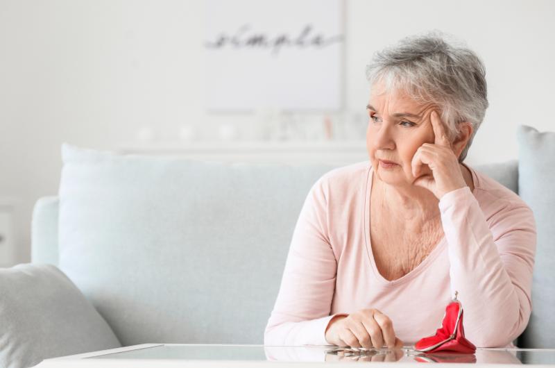 Váš dům může přitahovat smutek: Pět věcí, které by lidé po padesátce neměli doma držet