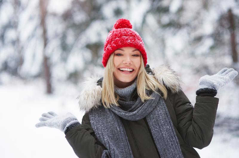 Jaké nás čeká počasí o víkendu? Mrznoucí mlhy a vítr mohou překvapit