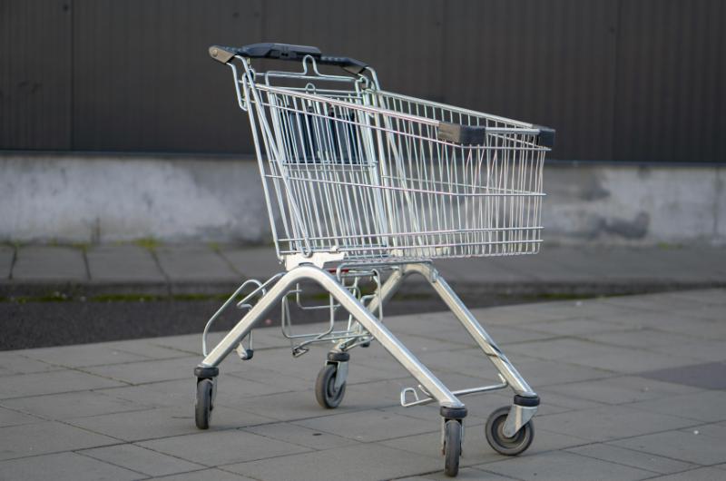 Hypermarkety ztrácejí zákazníky. Čísla odhalila nečekaný obrat