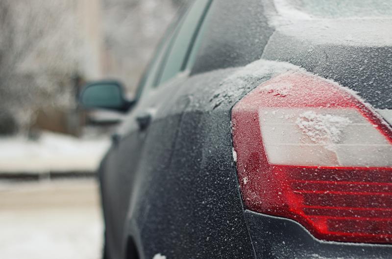 První mráz může auto pořádně potrápit. Tohle zkontrolujte dřív, než bude pozdě