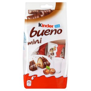 Kinder Bueno Mini oplatka s polevou z mléčné čokolády a s mléčnou a lískooříškovou náplní 108g
