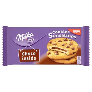 Milka Cookie sensation sušenky s kousky mléčné čokolády z alpského mléka 156g v akci