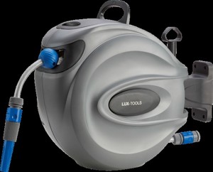 LUX-TOOLS NÁSTĚNNÝ BOX ASR- 20 SE SAMONAVÍJECÍ HADICÍ 13 MM (1/2")