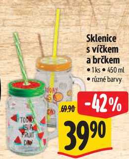 Sklenice s víčkem a brčkem