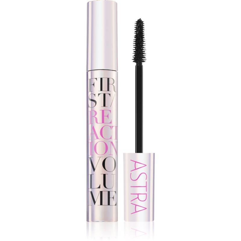 Astra Make-up First Reaction dlouhotrvající řasenka pro objem 8,5 ml