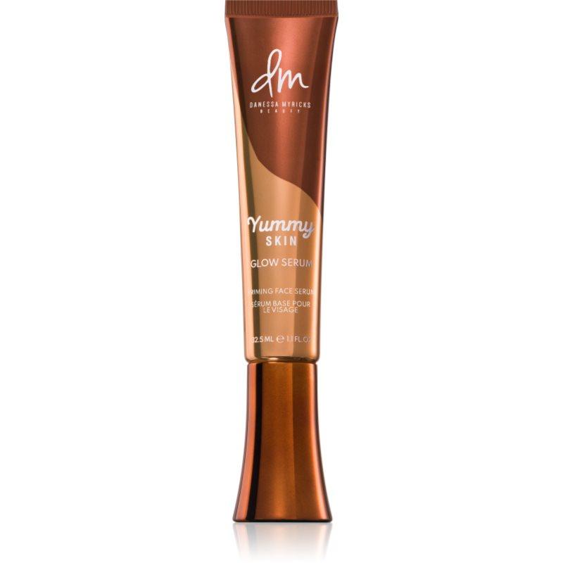 Danessa Myricks Beauty Yummy Skin Glow Serum rozjasňující podkladová báze pod make-up odstín Juice Boost 32.5 ml
