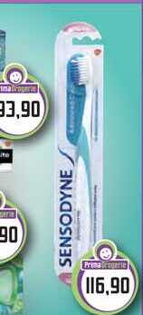 SENSODYNE kartáček Advanced Clean Soft