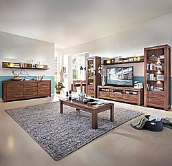 1: Obývací pokoj - vitrína