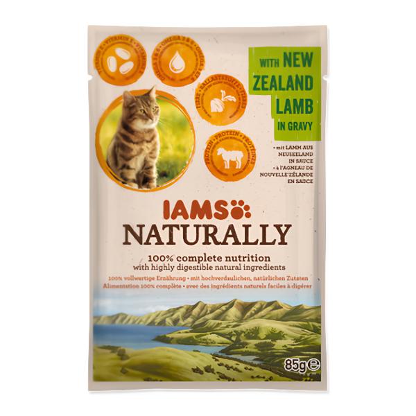 IAMS Naturally Kapsička jehněčí v omáčce pro kočky