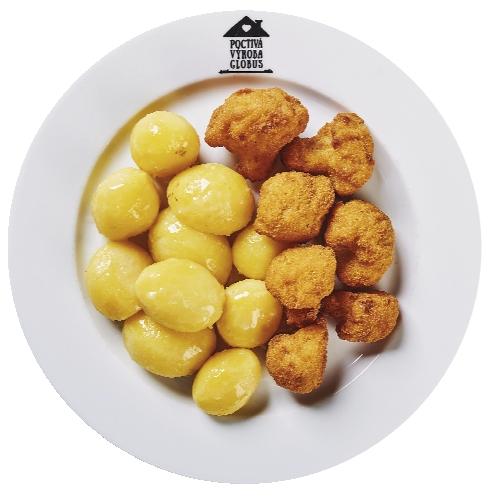 Smažený květák s vařenými bramborami